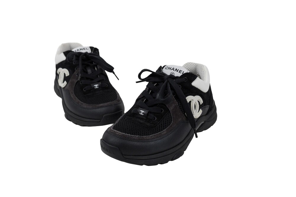 Chanel Black White Low-Top Lace-Up Sneakers Mesh Suede and Calfskin Size 38